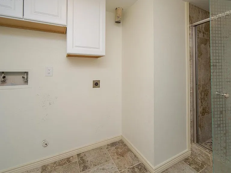 7244 White Buffalo Rd — Photo 19
