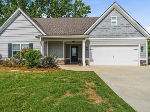 177 Loch Way, Eatonton, GA 31024