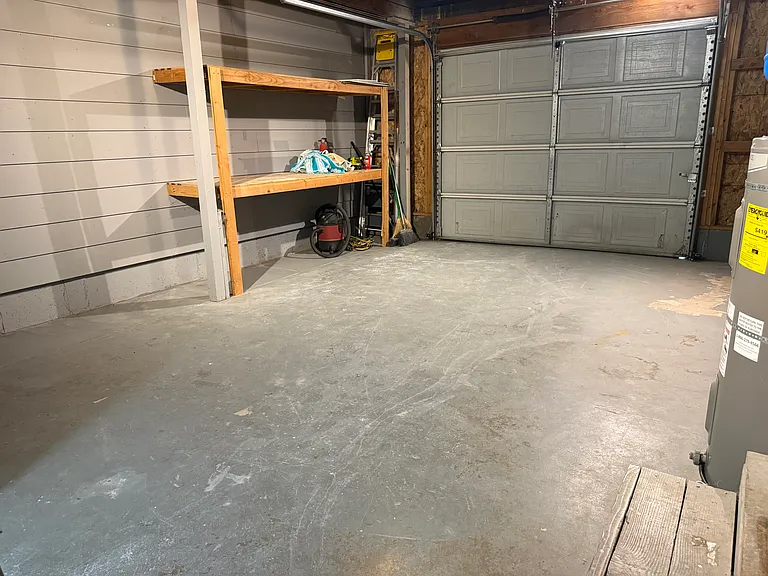 406 Hillview Dr — Photo 19