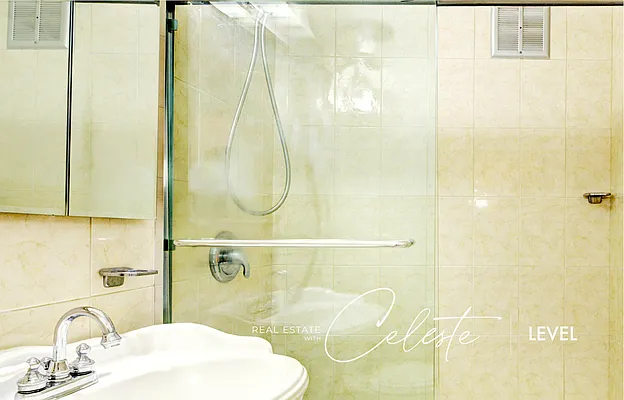 Rented by Level Group | media 97