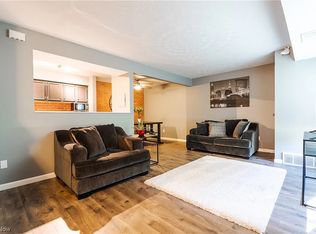 255 Ivy Hill Ln APT A, Medina, OH