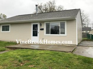 48 Thornton Dr, Fairborn, OH 45324