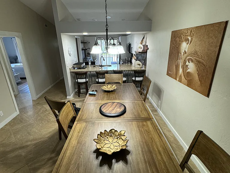 4220 Looking Glass Ln #8 — Photo 4