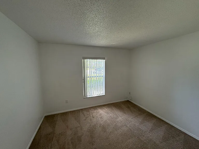 13531 Summerton Dr — Photo 8