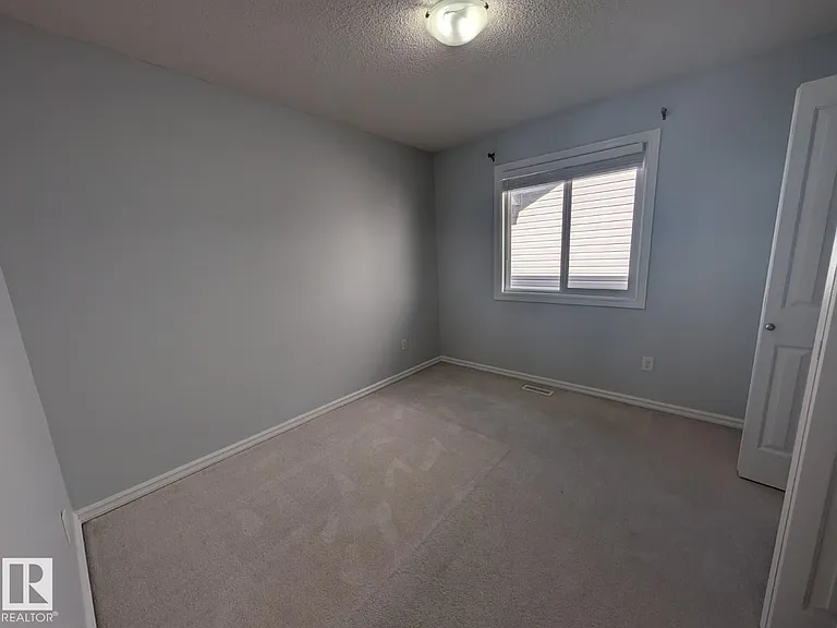 4609 163a Ave NW — Photo 11