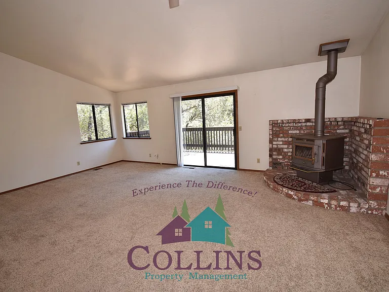 20468 Chaparral Cir — Photo 5