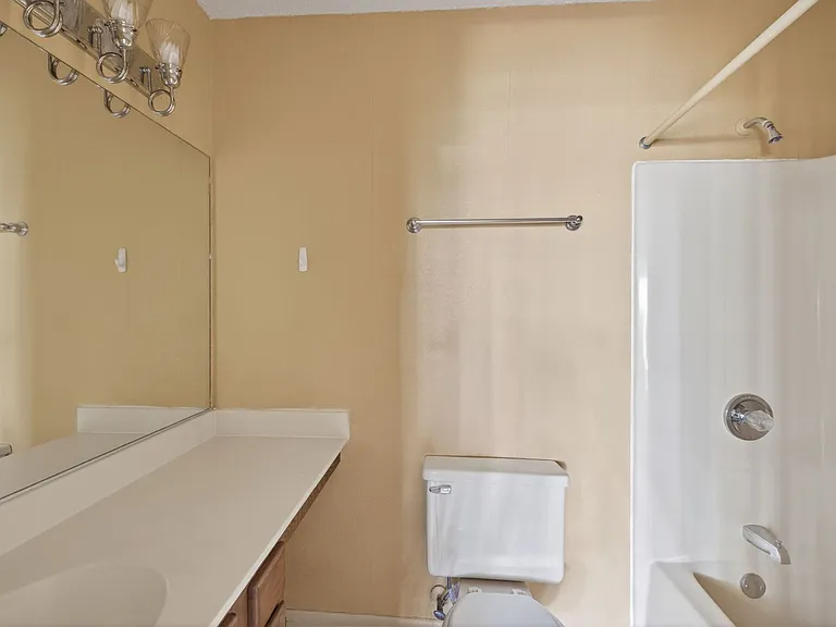 3920 Whooping Crane Cir — Photo 11