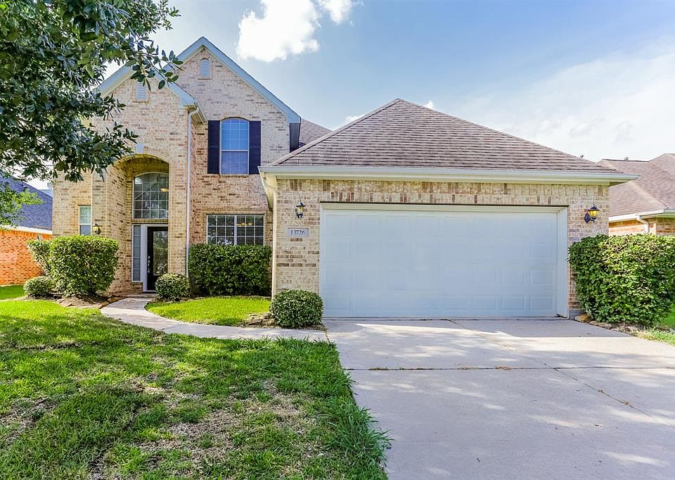 1st image of 13726 Charterhouse Way
