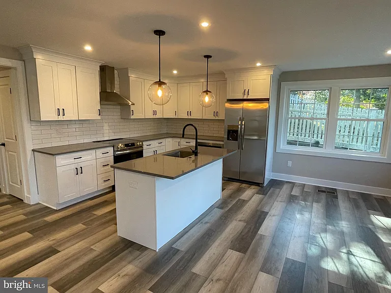 505 S Orange St #1 — Photo 3