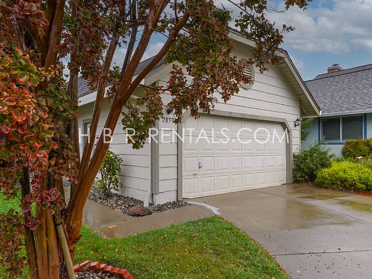 2859 El Capitan Dr — Photo 29