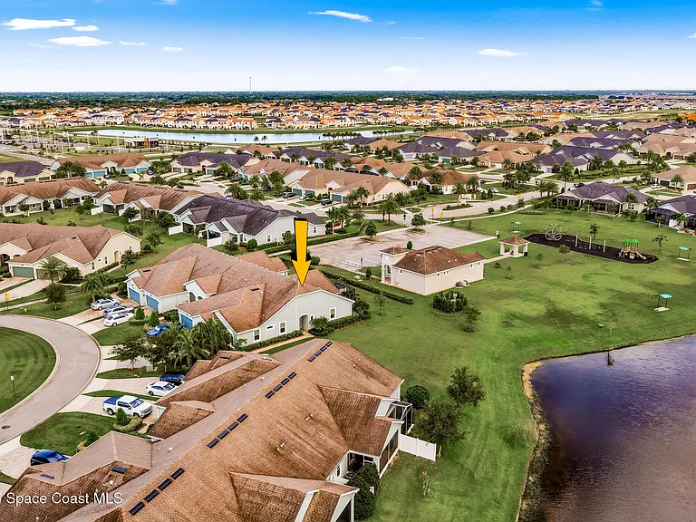 7544 Loren Cove Dr — Photo 45
