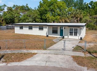 1304 Windsor Way, Tampa, FL 33619