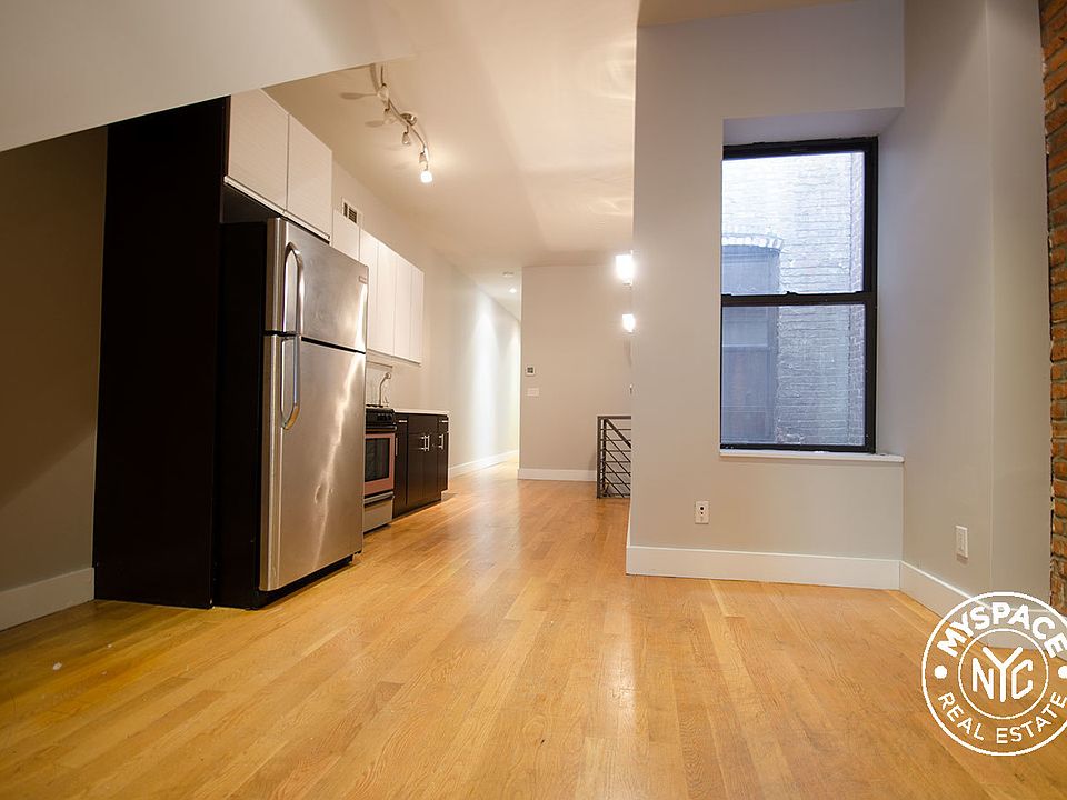 1st image of 240 Madison St APT 1L