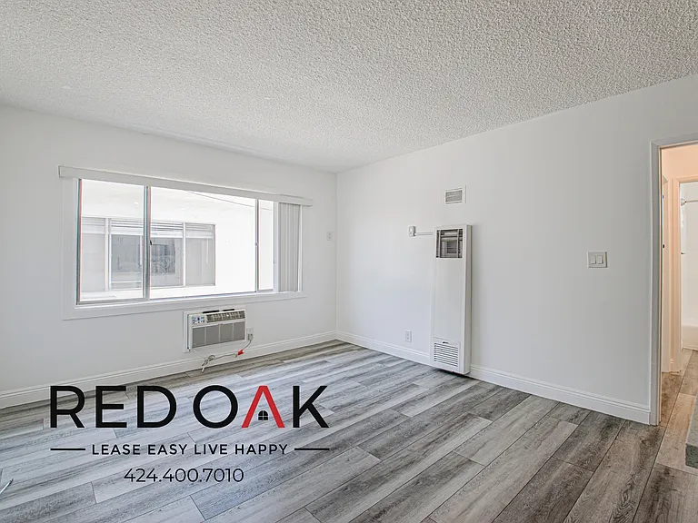 10257 Western Ave #G — Photo 1