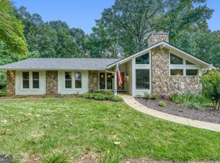 1390 Ridgefield Dr, Roswell, GA 30075
