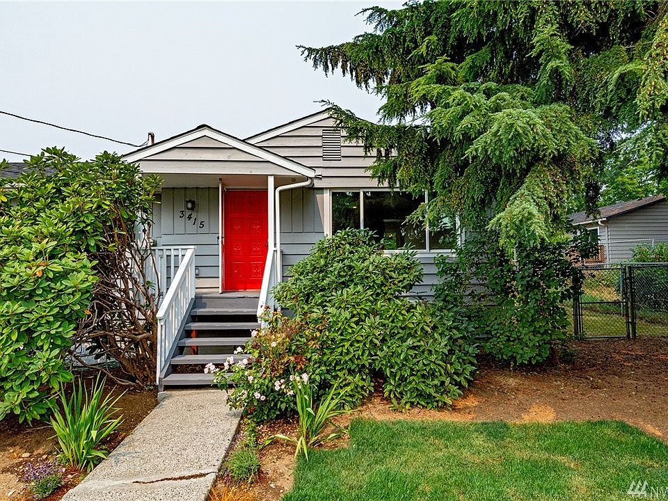 1st image of 3415 205th Pl SW