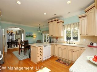 157 Cedar Ln, Advance, NC 27006