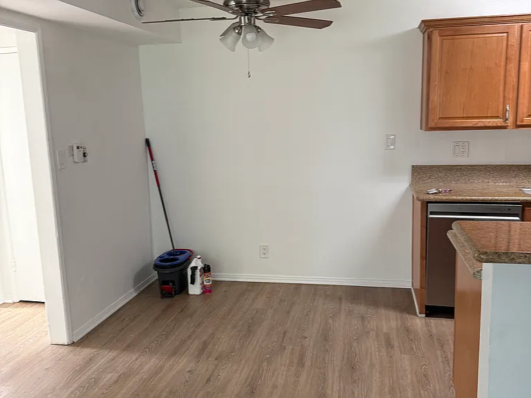 324 W Imperial Ave #1 — Photo 7