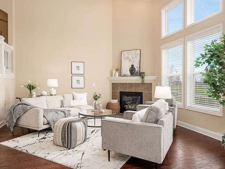 1104 Balmoral Dr #1 — Photo 51