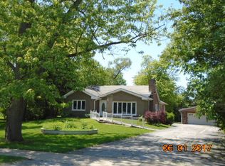 17322 Wentworth Ave, Lansing, IL 60438