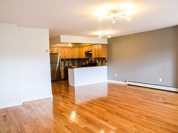 4th image of 7107 Cooper Ave APT 2
