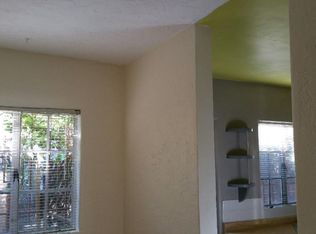 405 11th St SW, Albuquerque, NM 87102