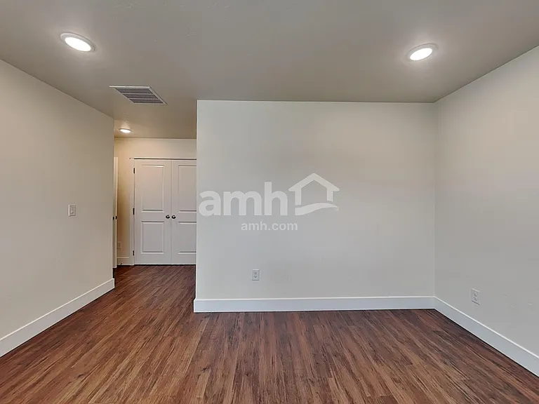 11503 W Mesquite St — Photo 12