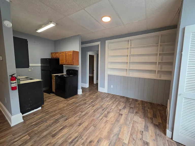 72 Lincoln Way W #2 — Photo 4