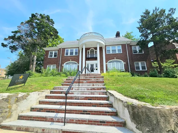 332 Jamaicaway APT 2, Boston, MA 02130