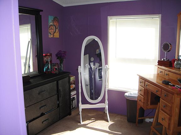 5th image of 2417 Carl Ct