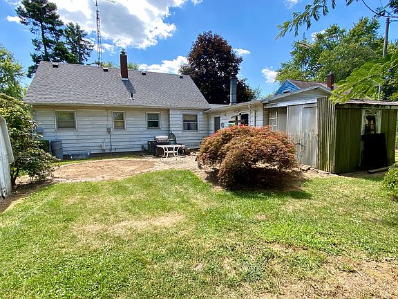 2nd image of 2023 Peterson Dr