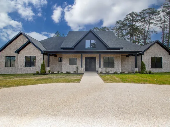 233 Arlington Park Ter, Hot Springs, AR 71901