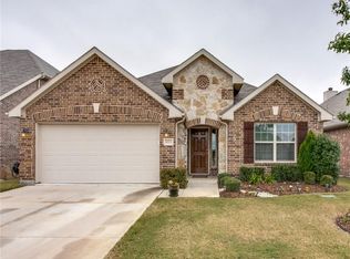 4713 Lazy Oaks St, Fort Worth, TX 76244