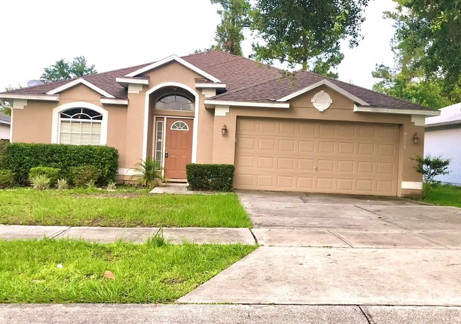 Welcome Home! Move In October! Spacious 3 Bedroom 2 Bathroom Home With Nice Backyard As Well As C... — Photo 1