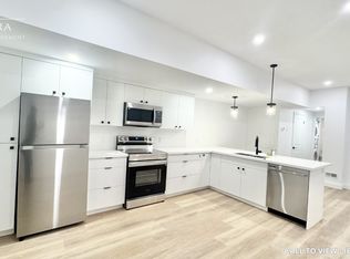 823 Stirling Ave S #4, Kitchener, ON N2M 3K4