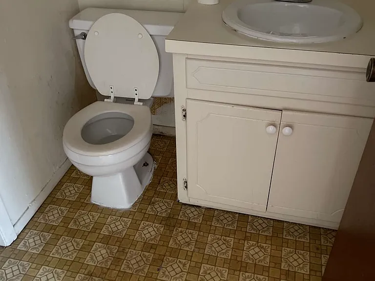 57 W Elmwood Dr #A — Photo 22