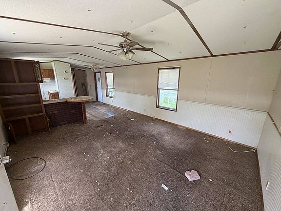 2nd image of 5816 SW Archer Rd #128