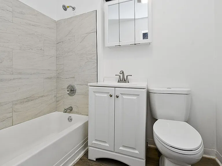 6200 S Albany Ave — Photo 15