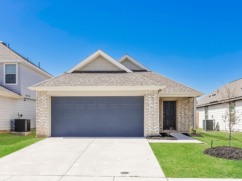 1st image of 513 Sussex Dr