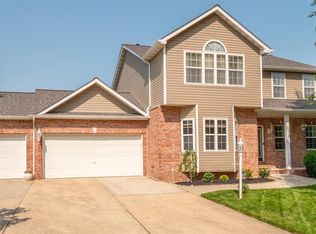 991 Prestonwood Dr, Edwardsville, IL 62025