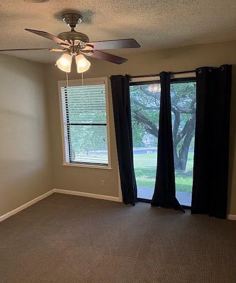 405 Summit Cir — Photo 7