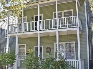 423 S 4th St #A, Wilmington, NC 28401