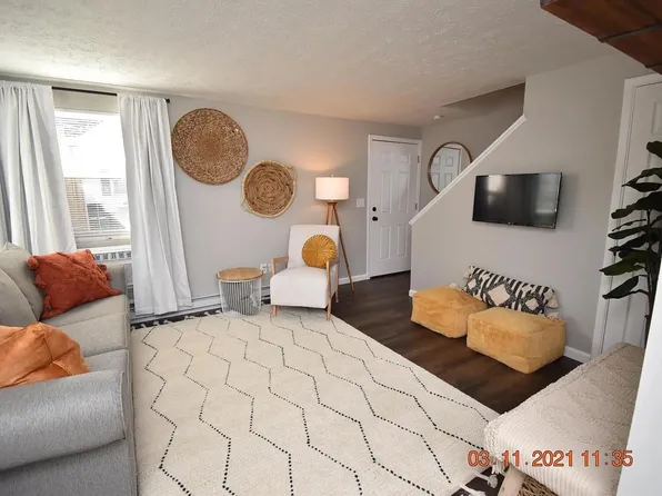 722 S Poplar St, Oxford, OH 45056