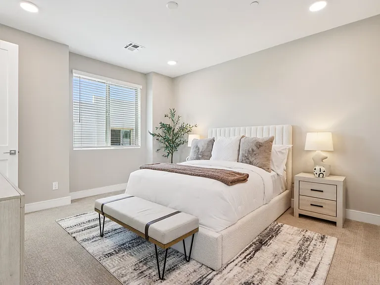 The Roosevelt Townhomes — Photo 28