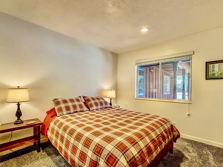 3445 E River Park Dr — Photo 17