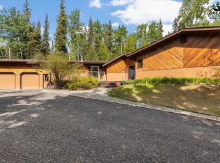 1062 Red Ridge Rd, Fairbanks, AK 99709