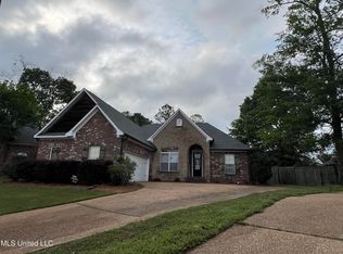 216 Huntington Holw, Brandon, MS 39047