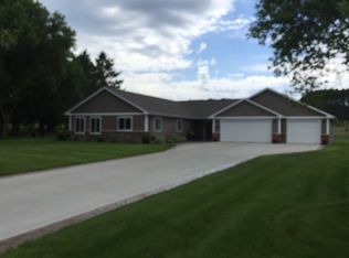 1466 Long Lake Dr, Detroit Lakes, MN 56501