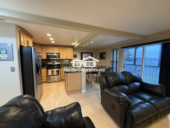 6514 Phinney Ave N #C — Photo 7