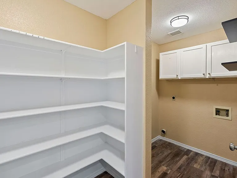 1217 Stepp Bnd — Photo 9